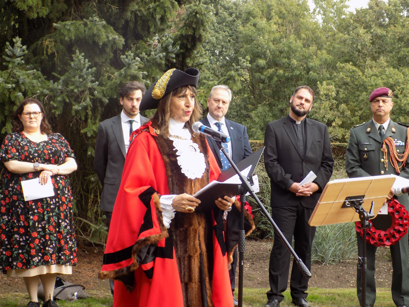 Dutch War Graves Remembrance Service 2026